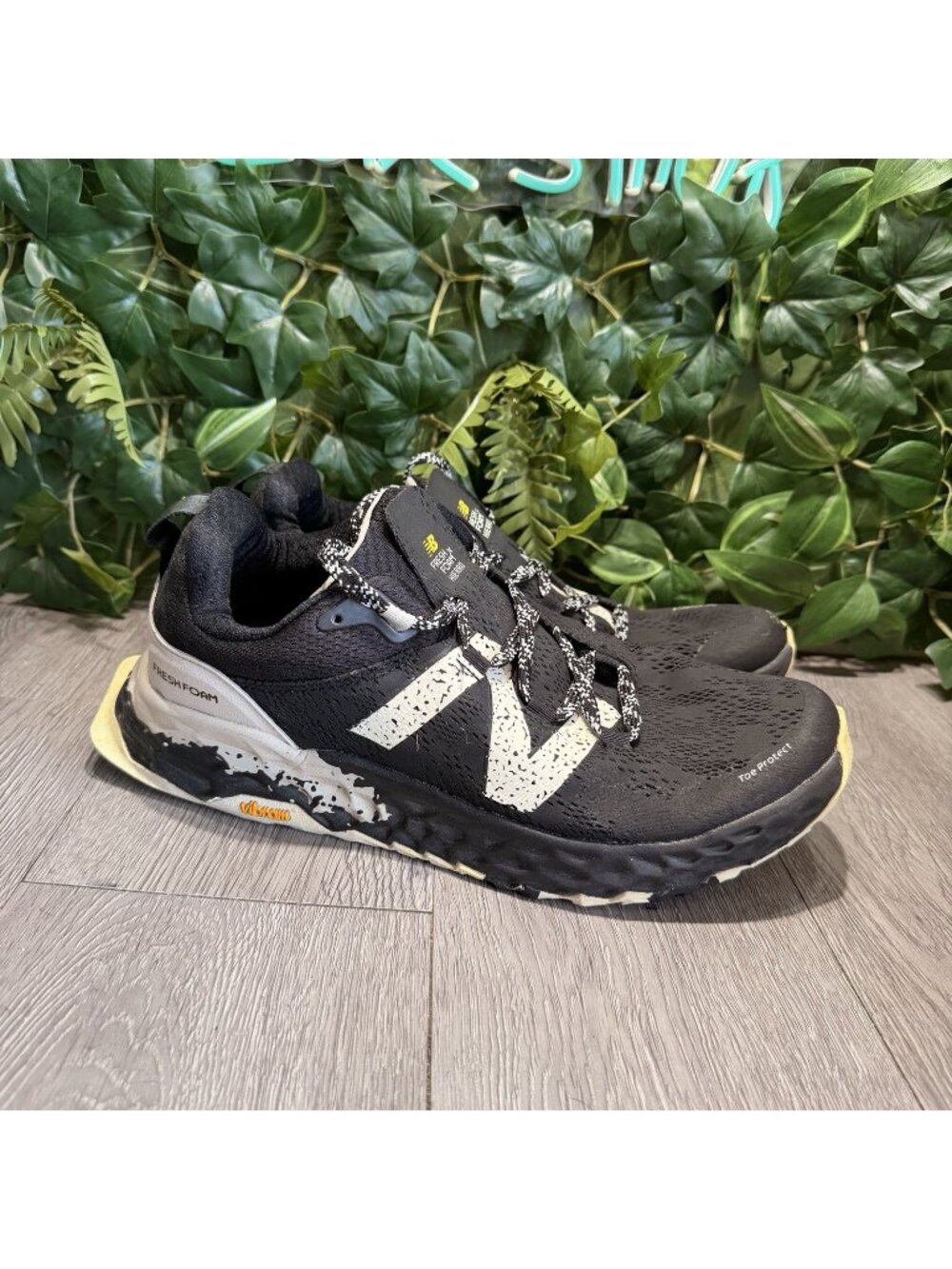 2019 New Balance Fresh Foam Hierro V5 Black Moonbeam Trail Running Shoes Sz 12